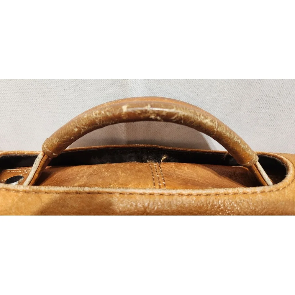 Kenneth Cole Reaction Tan‎ Leather Messenger Bag Laptop Briefcase Satchel